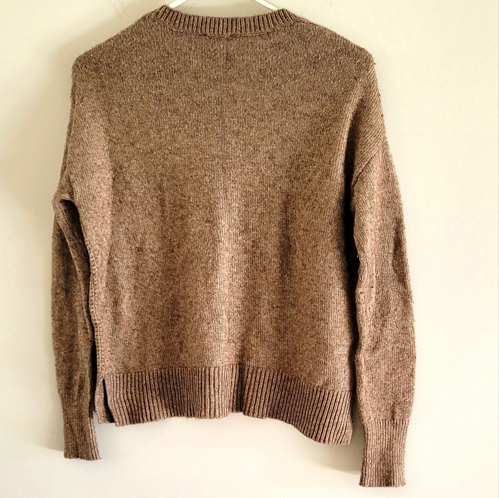 Gap Women's Pull-Over Knit Sweater Size M - Picture 3 of 9
